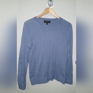 Banana Republic Forever Crew-Neck Sweater Size S